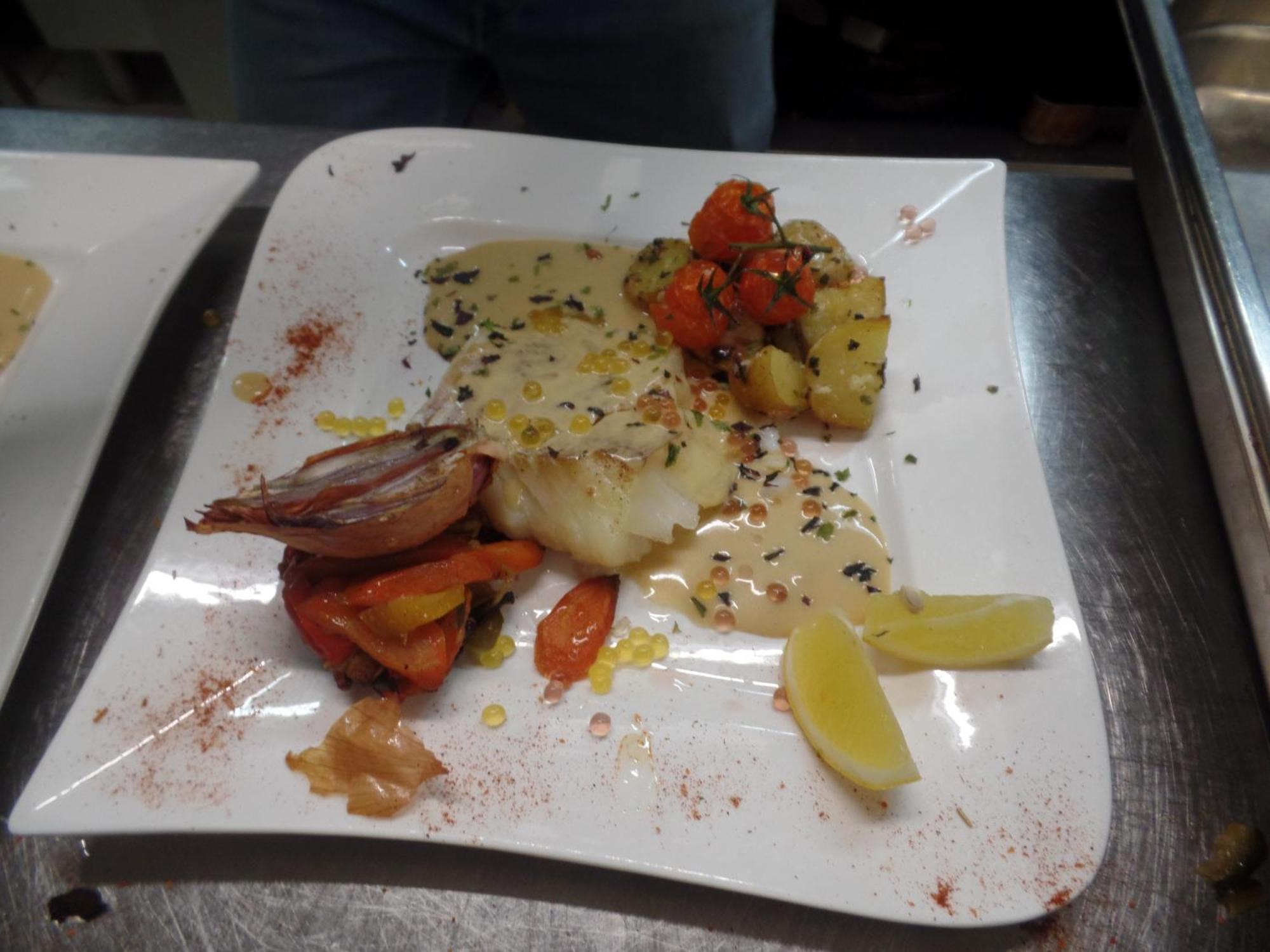 Logis Hotel Restaurant Le Commerce Guichen Ngoại thất bức ảnh